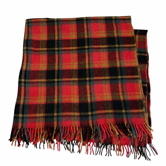 VINTAGE Red Green Plaid Wool blend Throw Blanket Made in Canada 60x60 - Picture 3 of 8